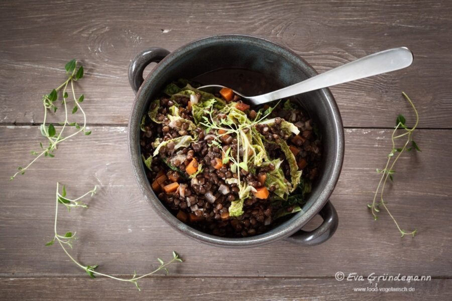 Wirsing mit Linsen (vegan)