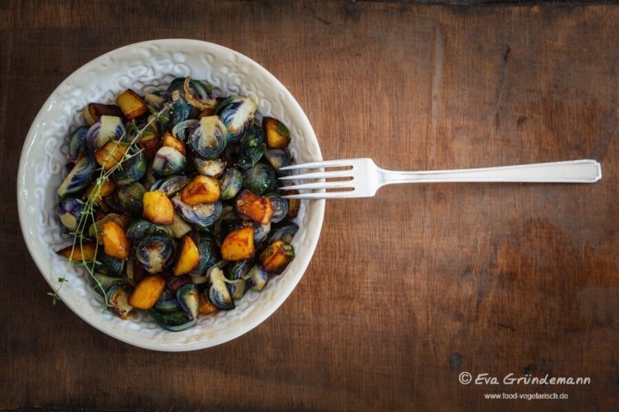 Kartoffel-Rosenkohl-Pfanne (vegan)