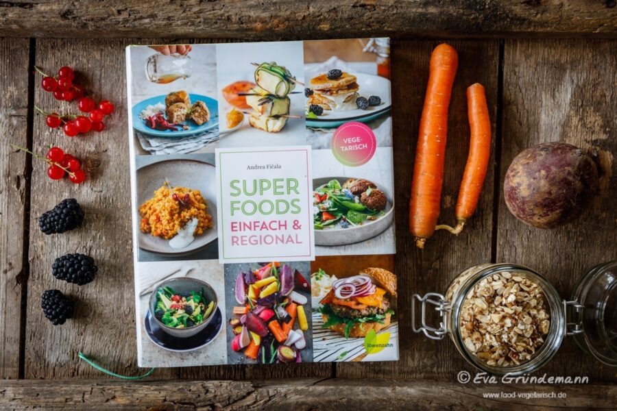 Buchrezension | Superfoods – einfach & regional